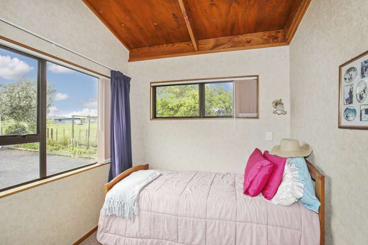 221 Cossey Road Drury_13