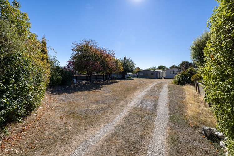 27 Main Road Luggate_15