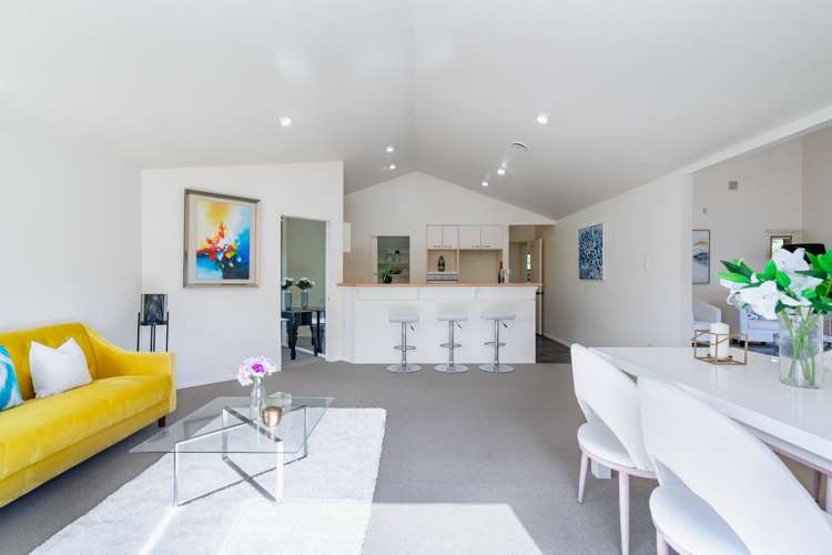 208b Glengarry Road Glen Eden_12