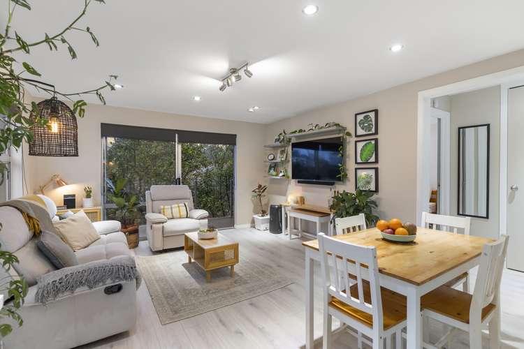 1/7 Alston Avenue Kelston_5