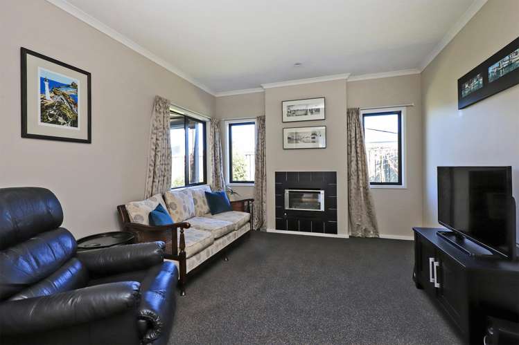 8 Waitaki Way Poraiti_7