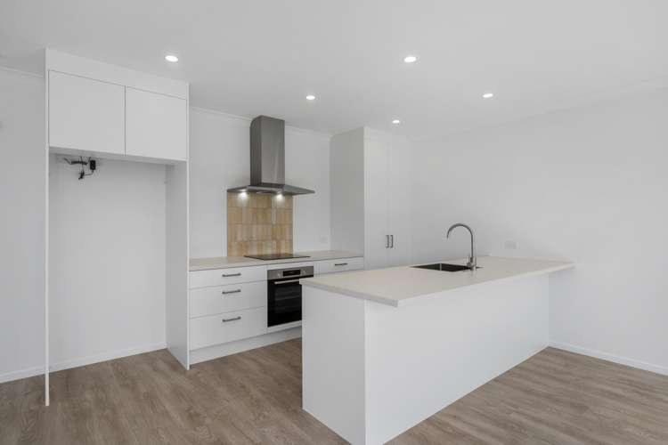 19 Constellation Way_5