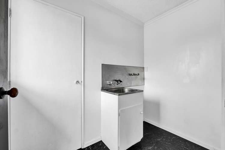 84 Pioneer Road Moturoa_10