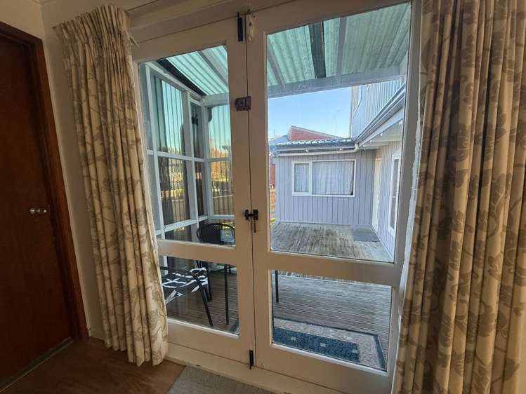 16 Woodhall Road Epsom_16