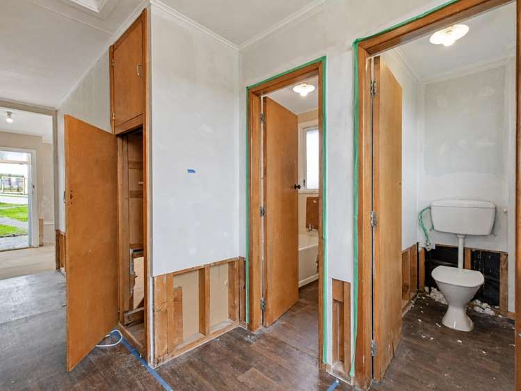 33 Castor Crescent Cannons Creek_9