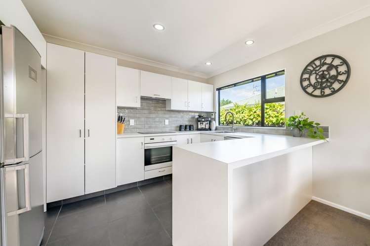 28 Tararua Street Trentham_11