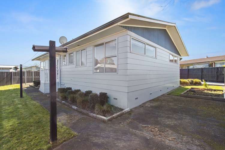 6 Oakfield Crescent Pukete_13
