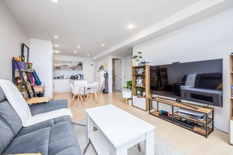 1202/30 Beach Road Auckland Central_5