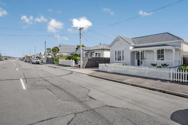 23 Queen Street Upper Hutt_23