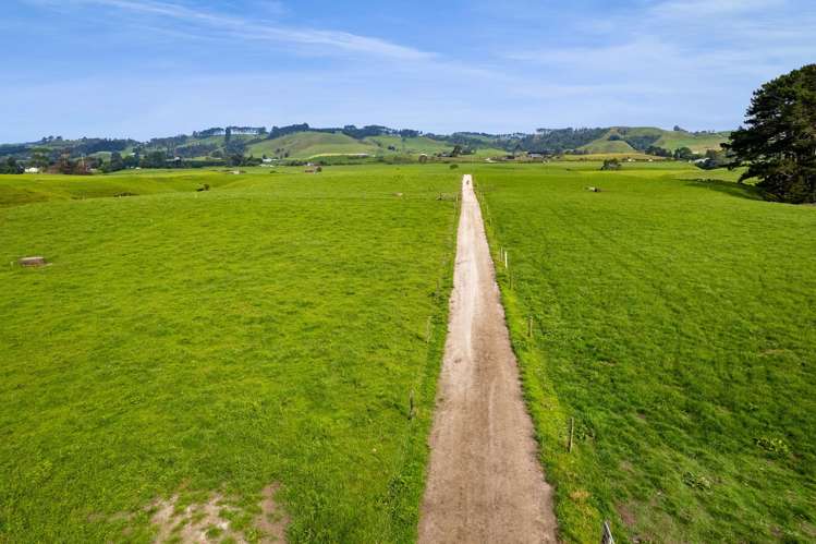 78A Waitoetoe Road Urenui_28