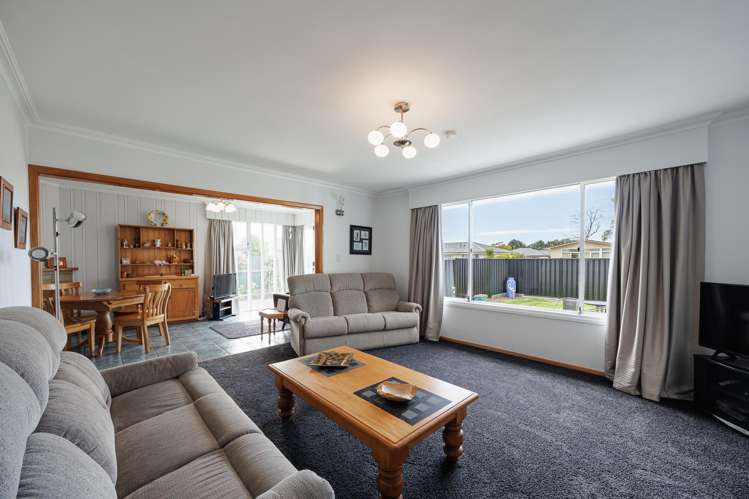 18 Alamein Crescent Onekawa_4