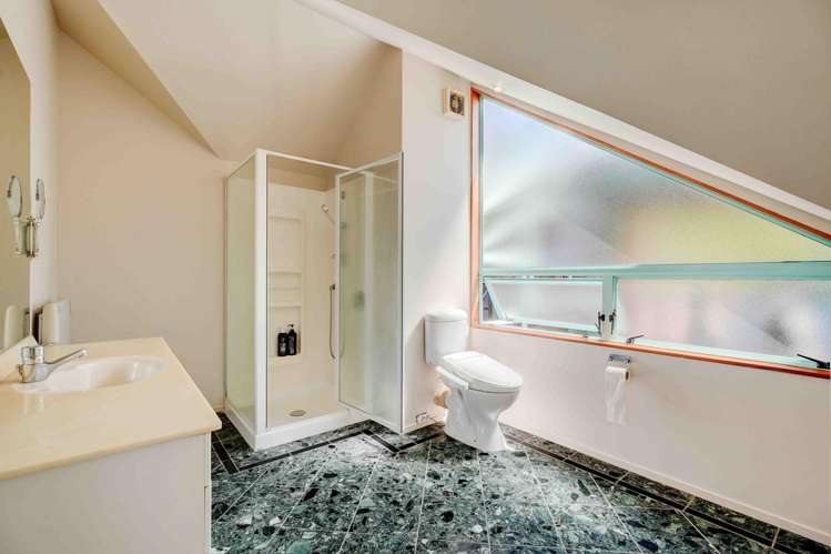 402 Hillsborough Road Mount Roskill_17