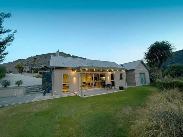 51 Mathias Terrace Arthurs Point_2