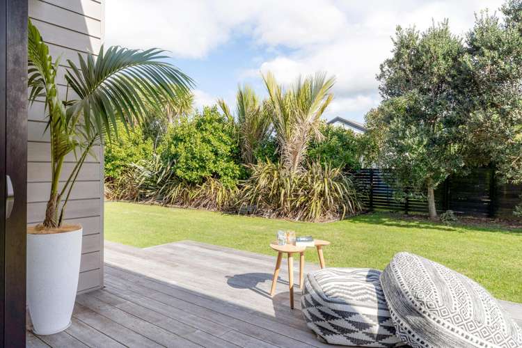 2 Shearwater Lane Point Wells_23