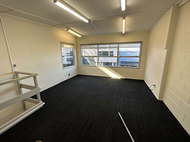 Unit 3/27 Ashfield Road Wairau Valley_4