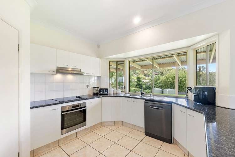 17-19 Flores Court Tamborine Mountain_7