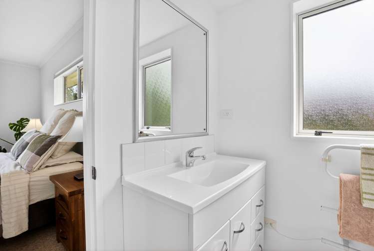 1014 South Head Road, South Head Helensville_21