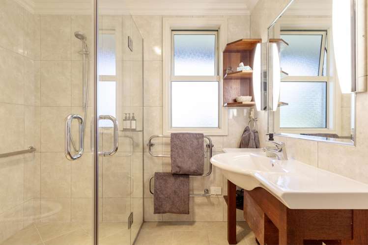 534 Gillespie Place Acacia Bay_7