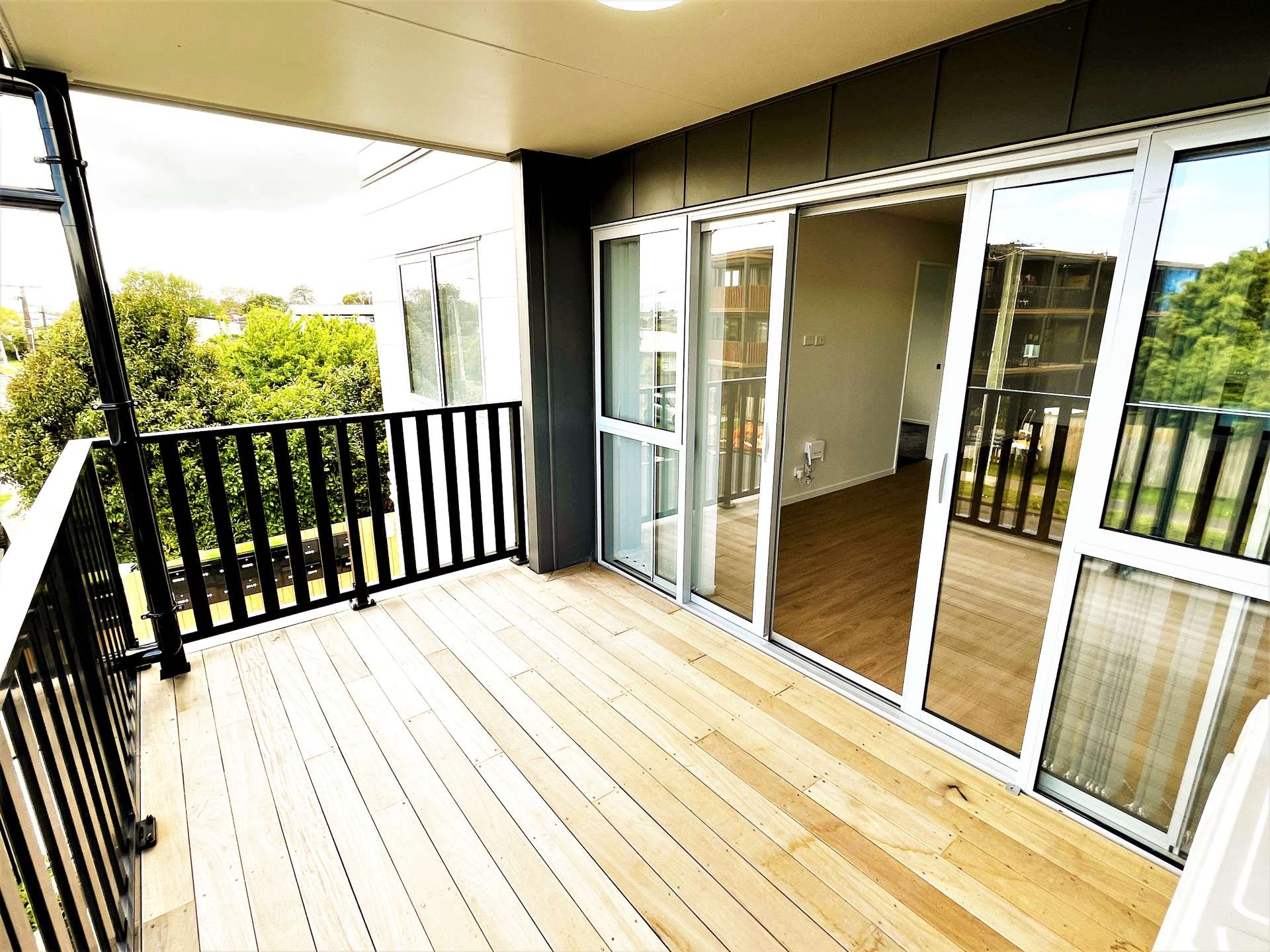 101/3 Beaumonts Way Manurewa_0