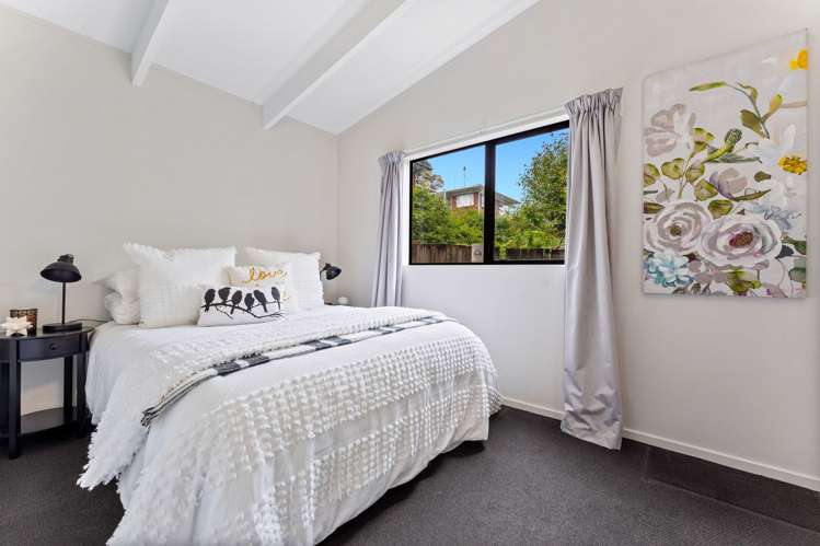 2/19 Seaview Road Glenfield_20