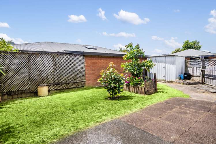 4/7 Mona Avenue Mangere Bridge_11