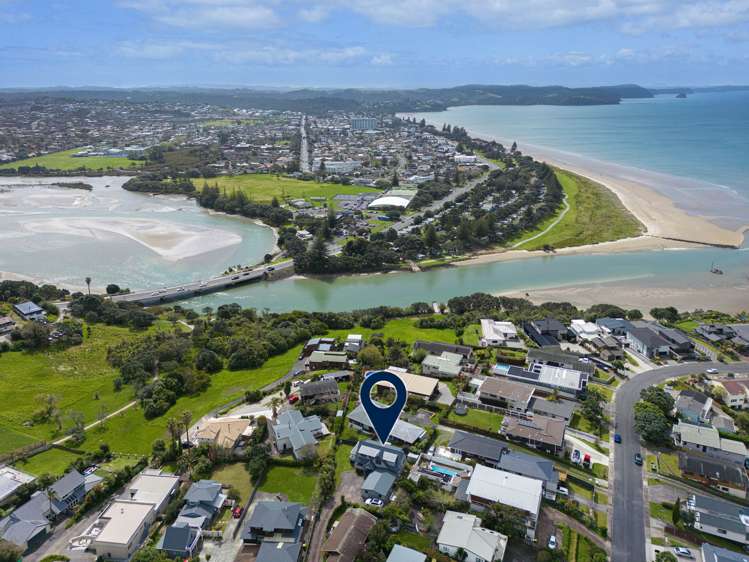 23a Rosario Crescent Red Beach_14