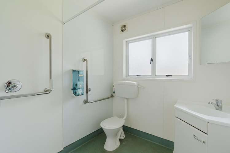 27 Balloch Street Fairfield_18