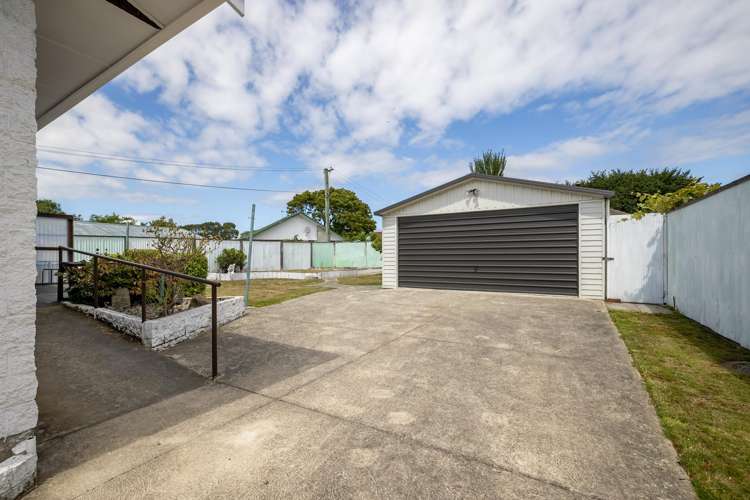 146 Shortland Street Aranui_10