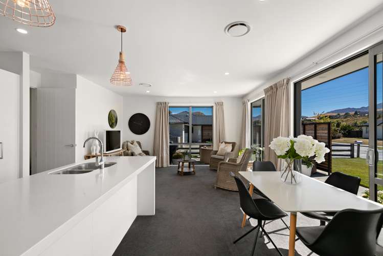 95 Risinghurst Terrace Lower Shotover_3