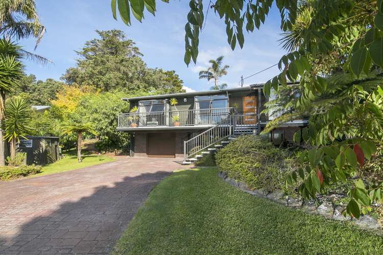 17 Deane Avenue Titirangi_16