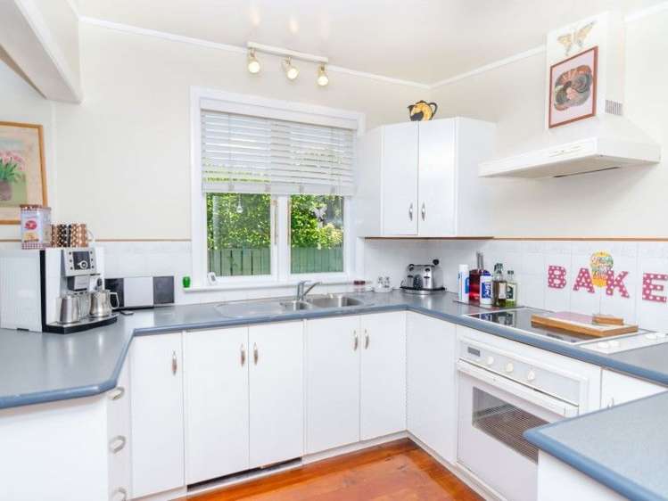 2 Garrison Street Carterton_7