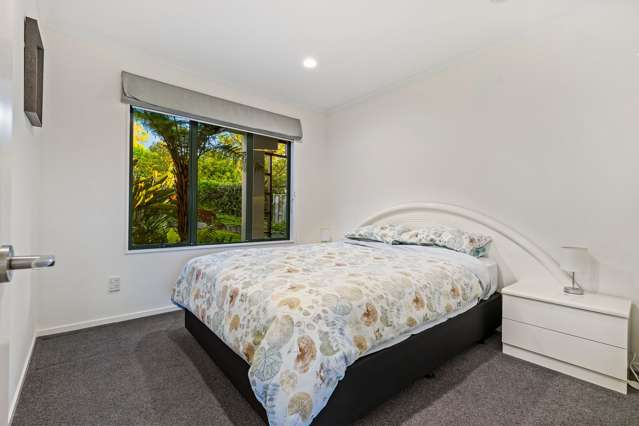 12 Phoebe Meikle Place Torbay_4