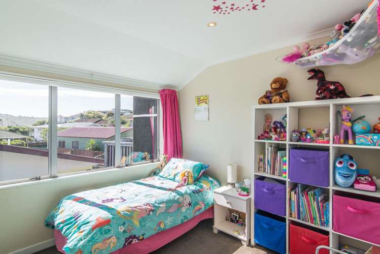 17 Tweed Road Papakowhai_13