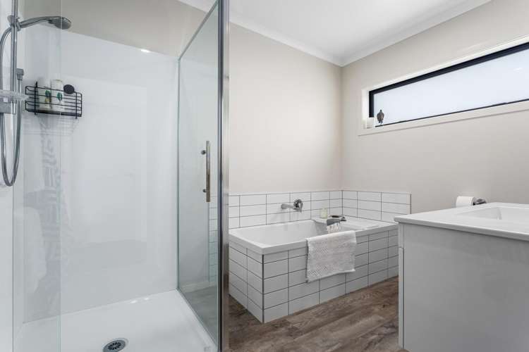 3 Patuone Key Waiotahe_24