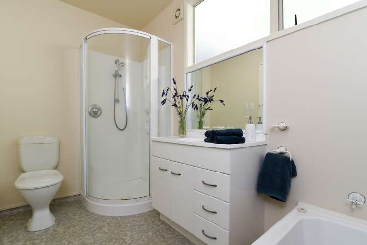 14 Glengyle Street Vauxhall_12