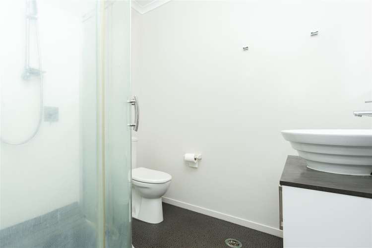 5/28 Fifth Avenue Enderley_10