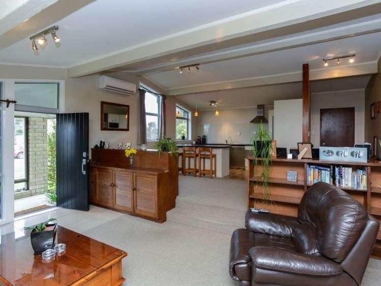 12 Stiles Avenue Waipukurau and Surrounds_7