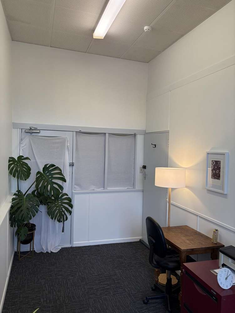 Suite 2/3 Stafford Street Dunedin Central_5