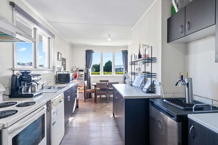 27 Glenalmond Crescent Rockdale_6