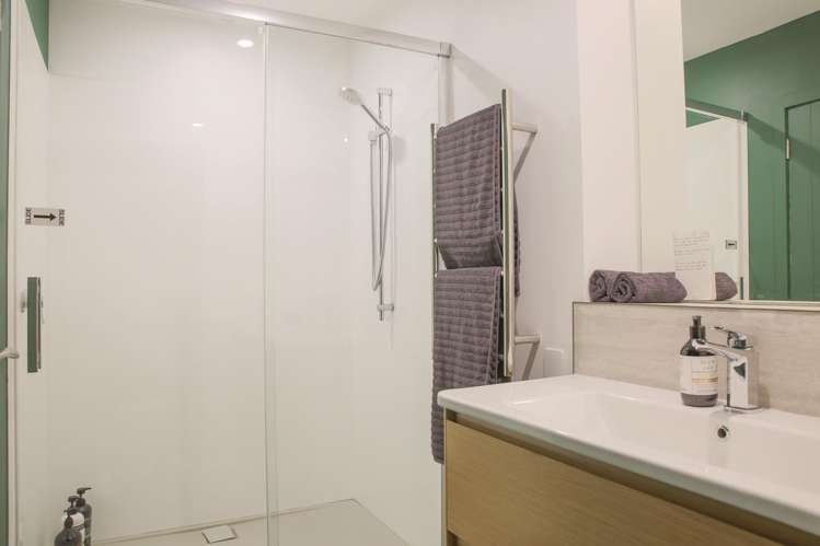 86 Marine Parade Bluff_27