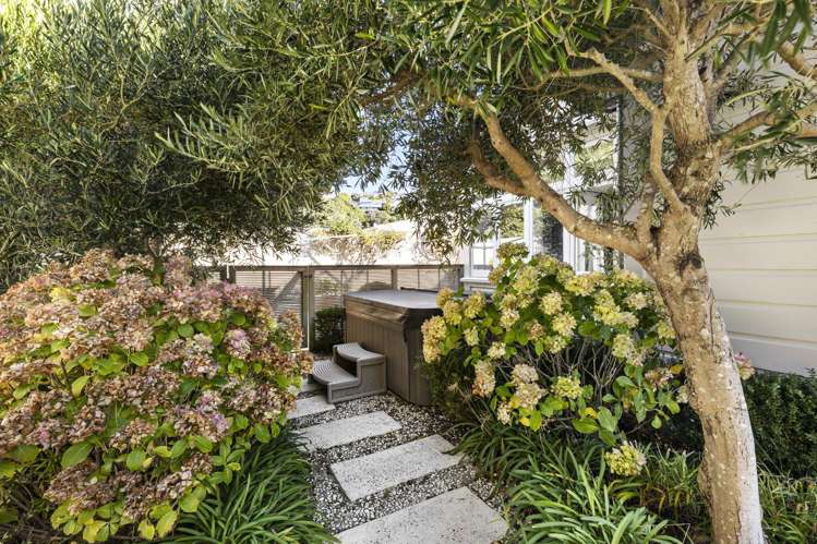 18 Forres Street Seatoun_17