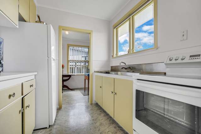 31 Tairere Crescent Rosehill_4