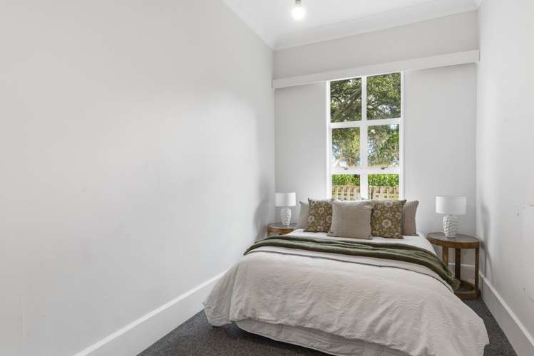 225 Kuku Beach Road Manakau_19