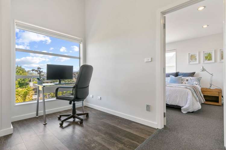 17 Remuremu Street Long Bay_17