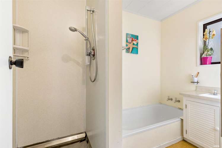 1b Cresta Lane Frankton_13