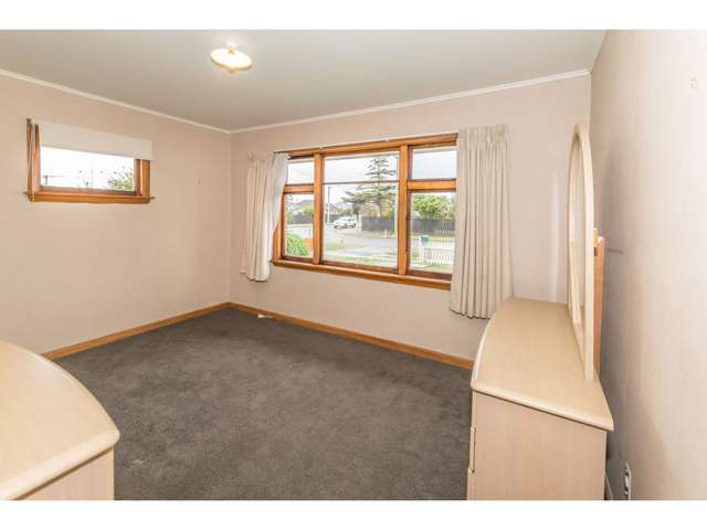 35 Basingstoke Street Aranui_1