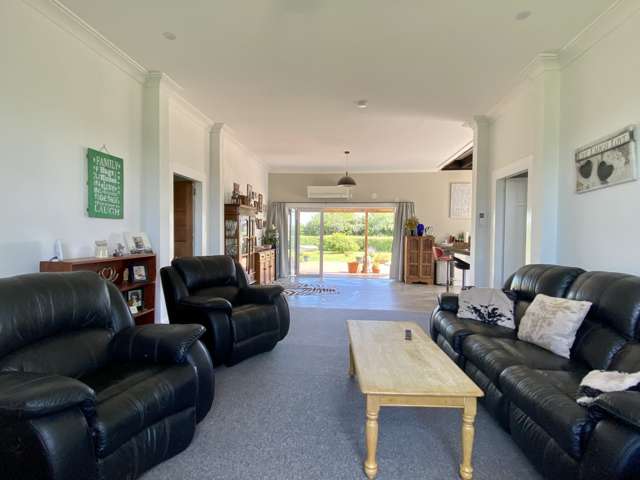 143 Stanley Road Wainui_2