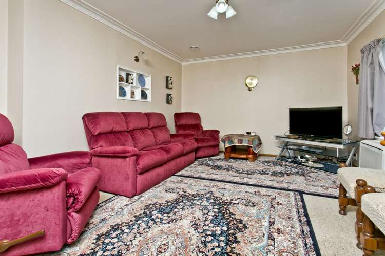 2/13 Liston Street Northcote_17