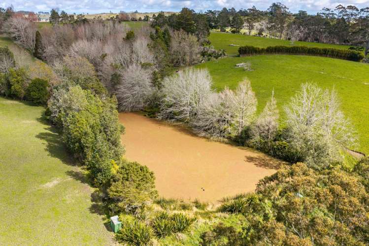 229 Bald Hill Road Waitoki_39