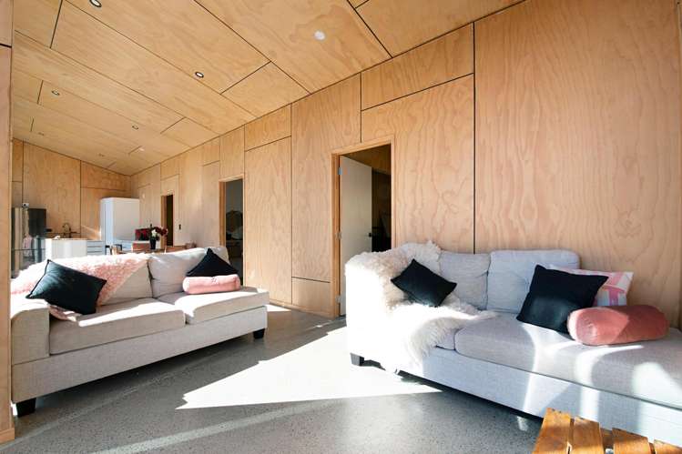 275 Taiapa Road Muriwai_14